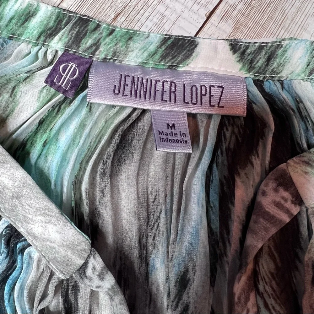 💚Jennifer Lopez top - Picture 7 of 8